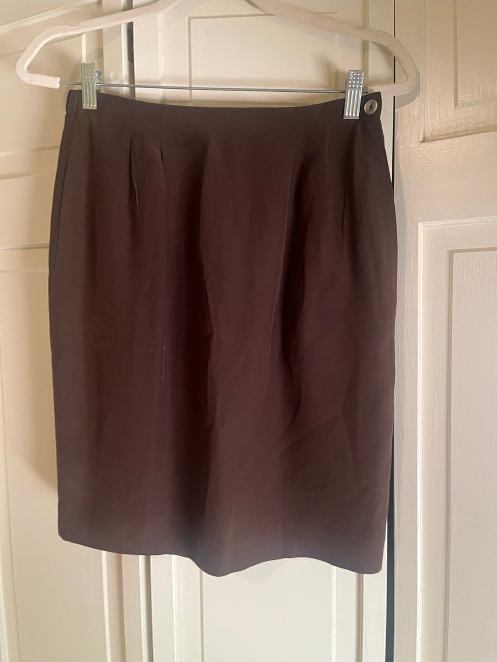 Liz Claiborne Brown Pencil Skirt with Subtle Pleats